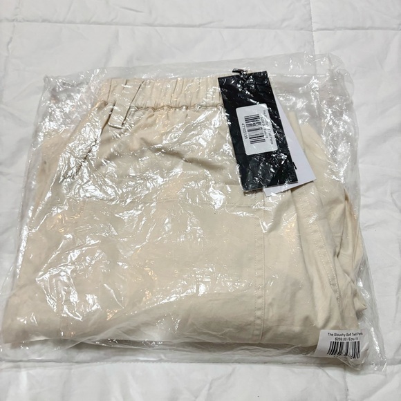 New RUTI The Slouchy Soft Twill Pants - in the color Ecru. SIZE 8 - Picture 2 of 5